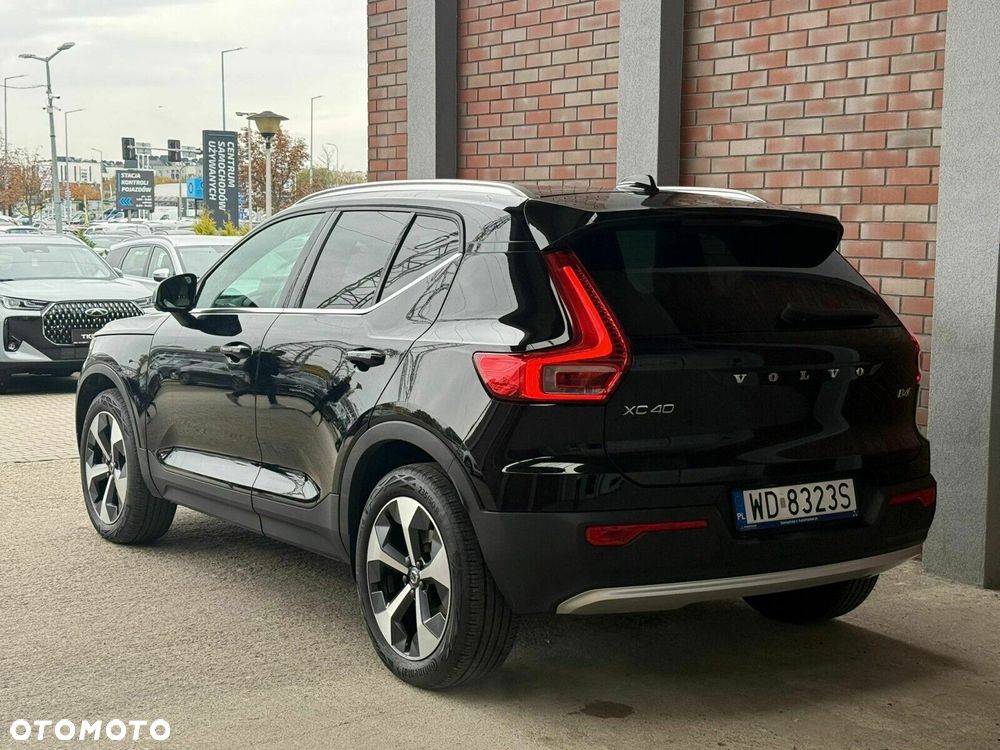 Volvo XC 40 B4 AWD Plus Bright - 6