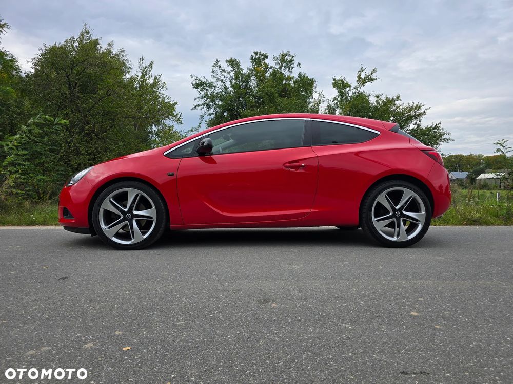 Opel Astra 1.6 Turbo Innovation - 24