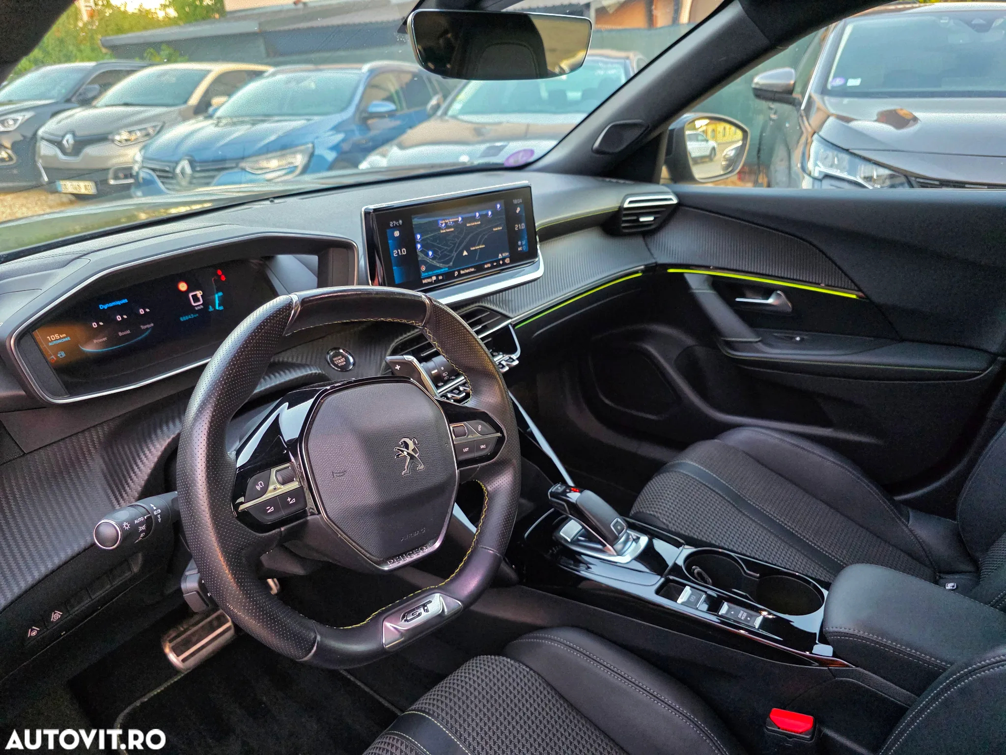 Peugeot 2008 PureTech 130 EAT8 GT - 23