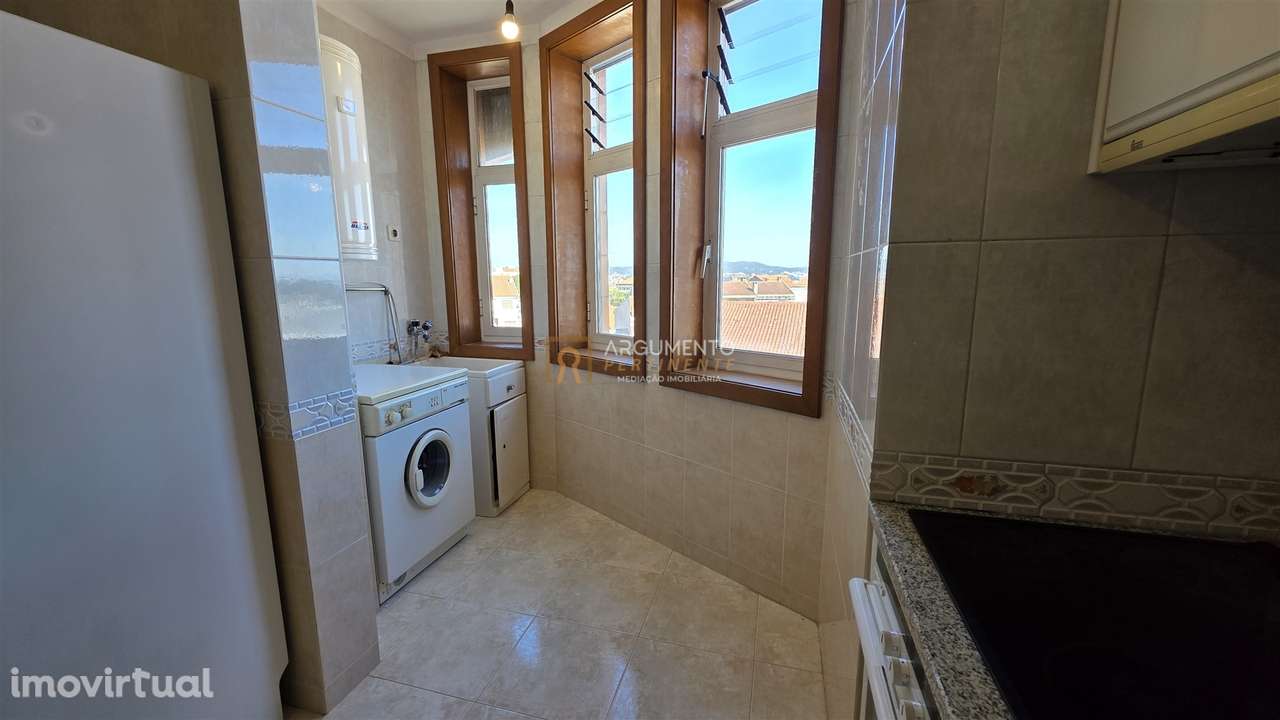 Apartamento T2 Venda em Rio Tinto,Gondomar - Grande imagem: 4/41