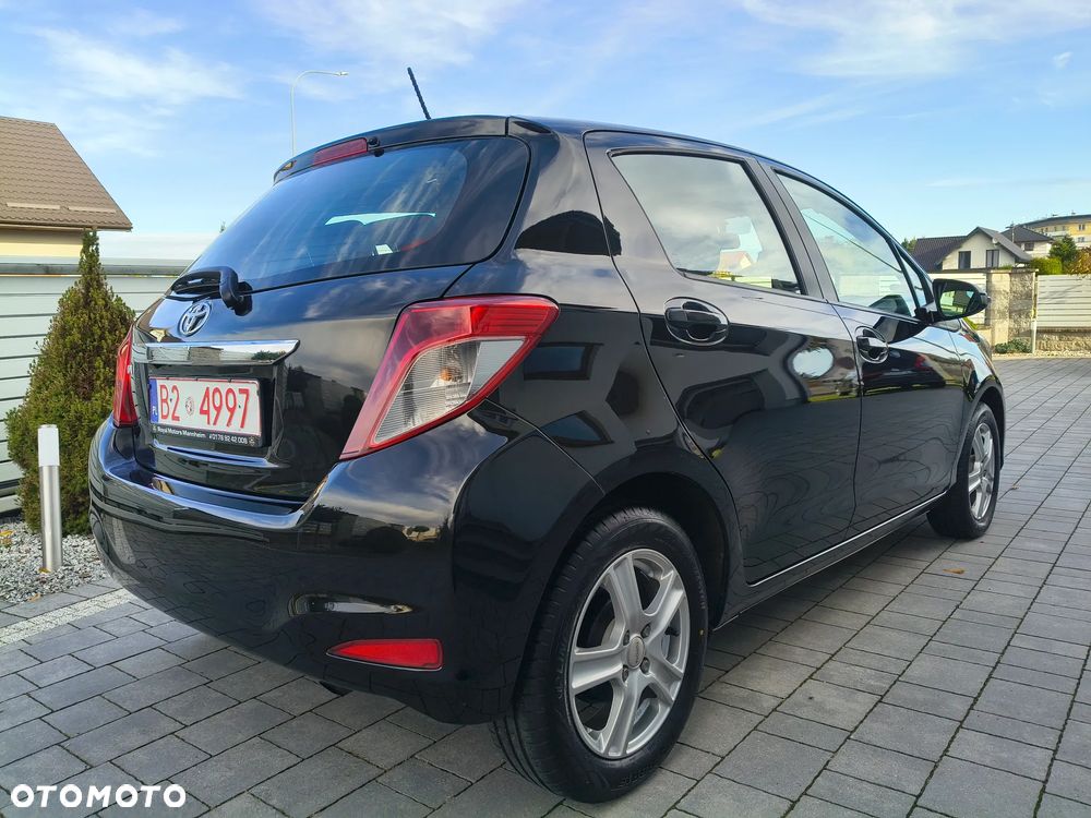 Toyota Yaris 1.33 VVT-i Executive - 7