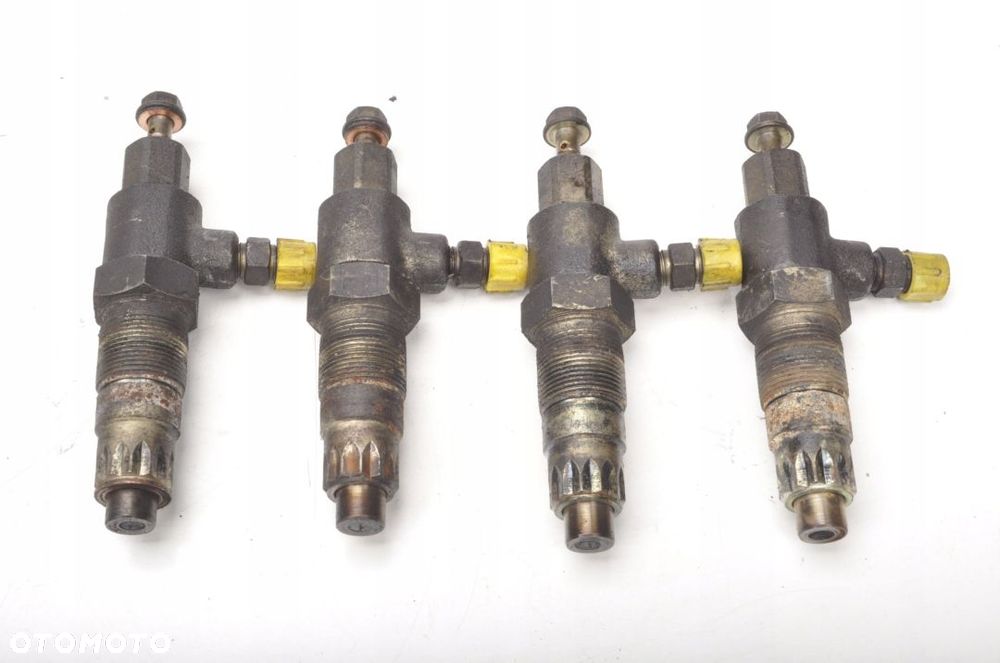 ISUZU TROOPER I 2.2 WTRYSK WTRYSKIWACZ 64381-3280 - 2
