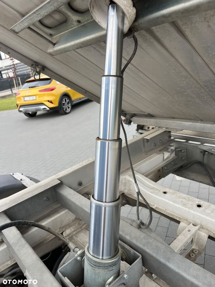 Volkswagen CRAFTER - 27
