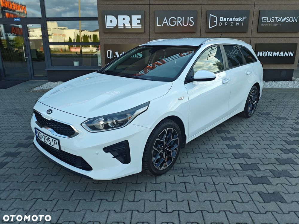 Kia Ceed - 1