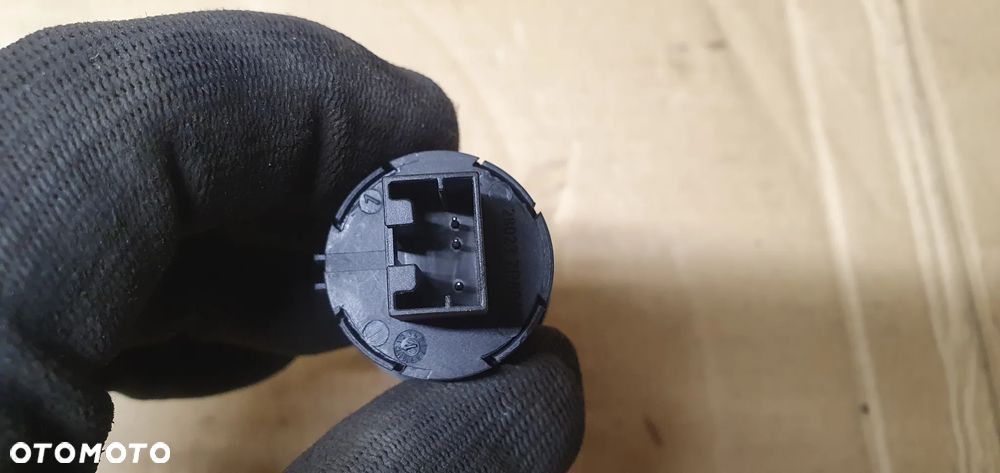 Czytnik gniazdo AUX Nissan Note E11 - 3