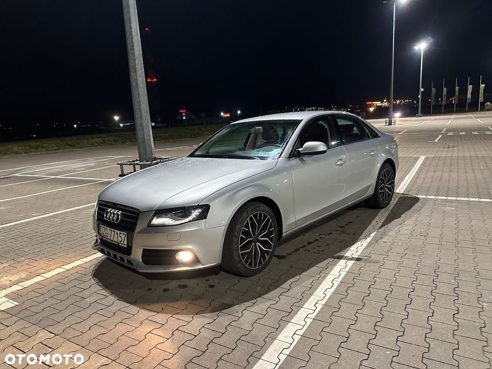 Audi A4 Limousine 2.0 TDI DPF Attraction - 2