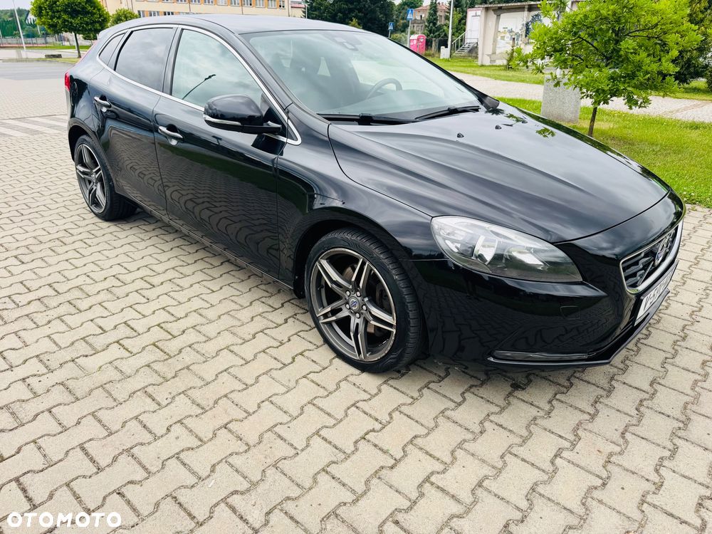 Volvo V40 D4 Momentum - 3