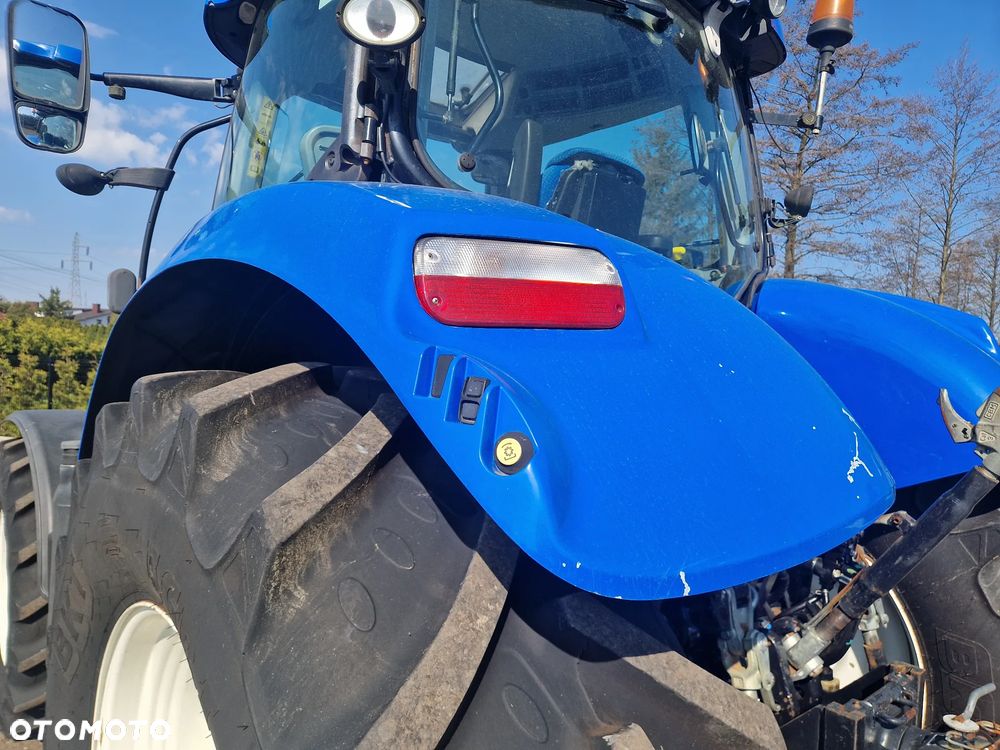 New Holland T7.200 - 15