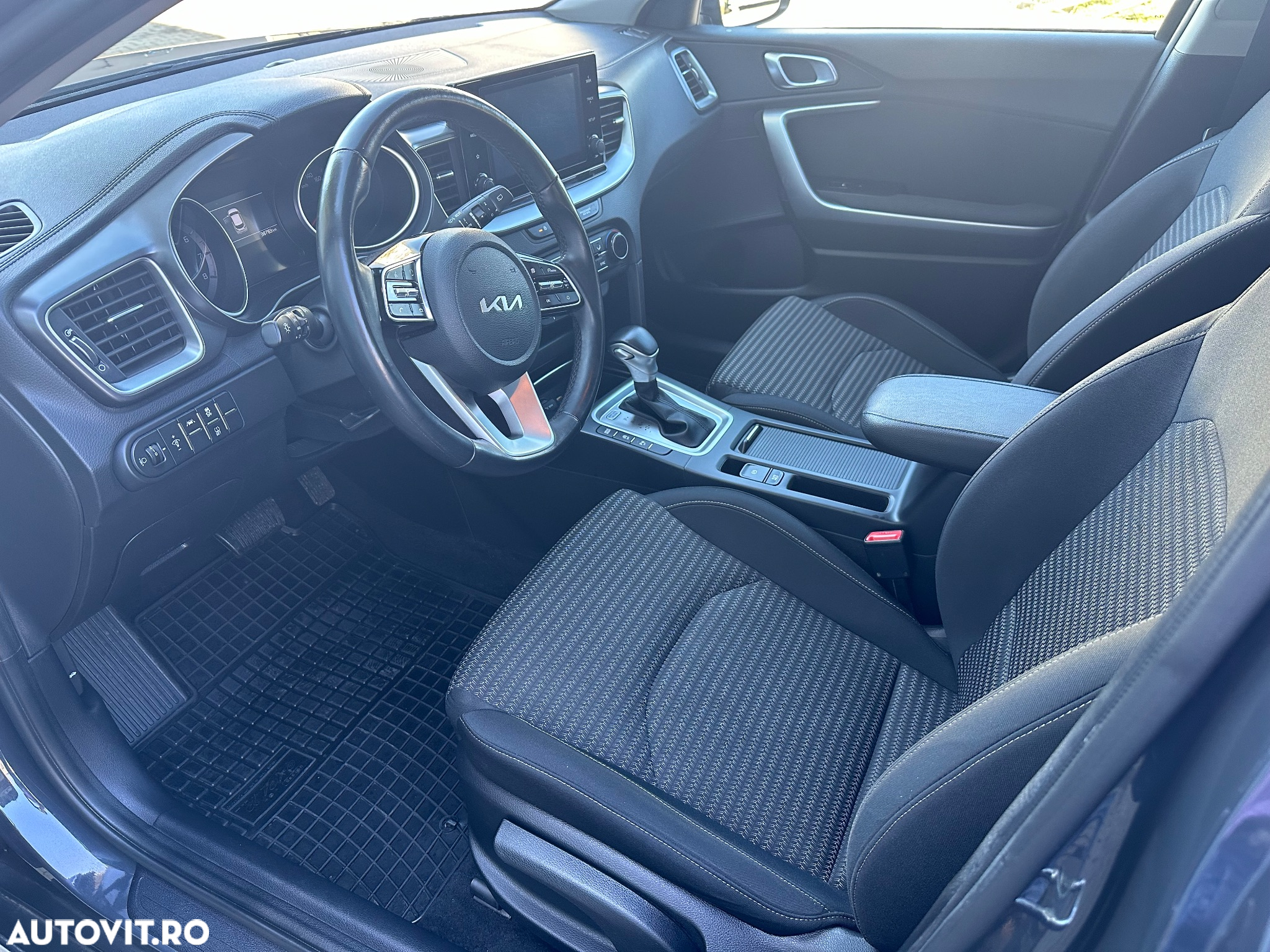 Kia XCeed 1.5 T-GDI MHEV 7DCT City+ - 38