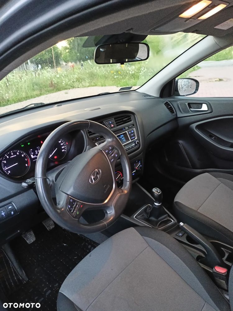 Hyundai i20 1.2 Comfort - 8