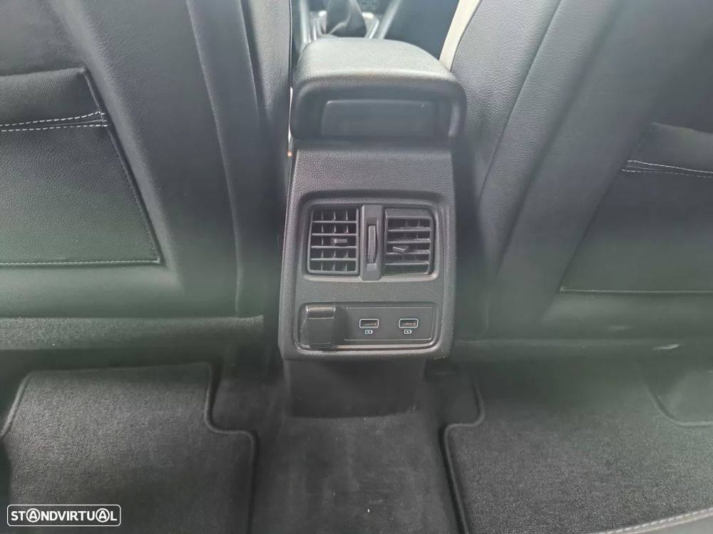 Renault Captur TCe 100 INTENS - 19