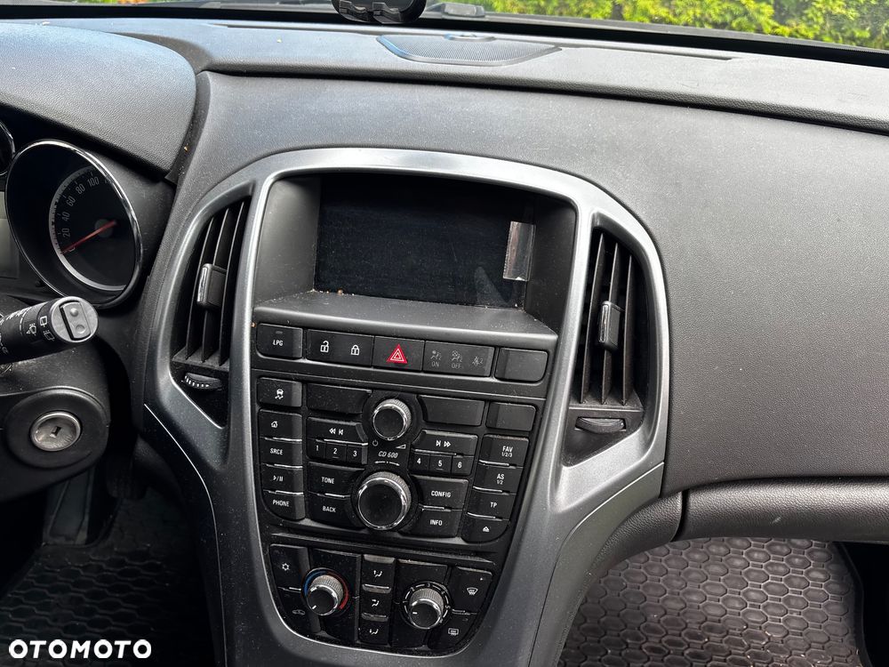 Opel Astra - 14