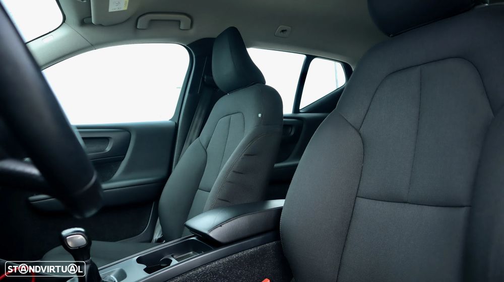 Volvo XC 40 2.0 D3 - 24