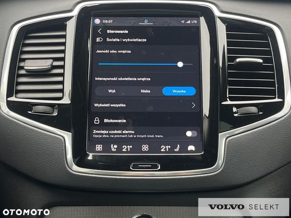 Volvo XC 90 - 22