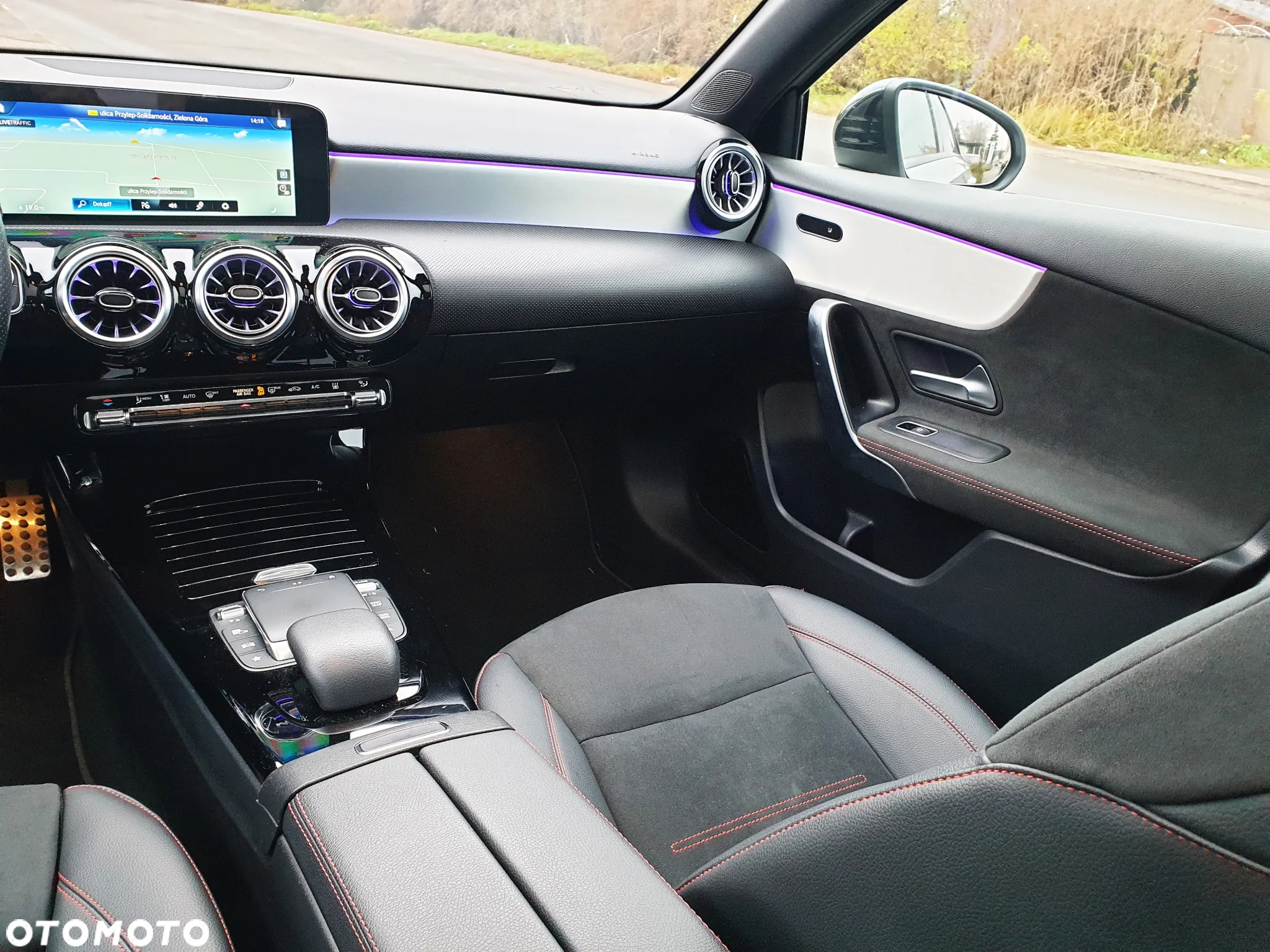 Mercedes-Benz Klasa A 250 E AMG Line 8G-DCT - 13