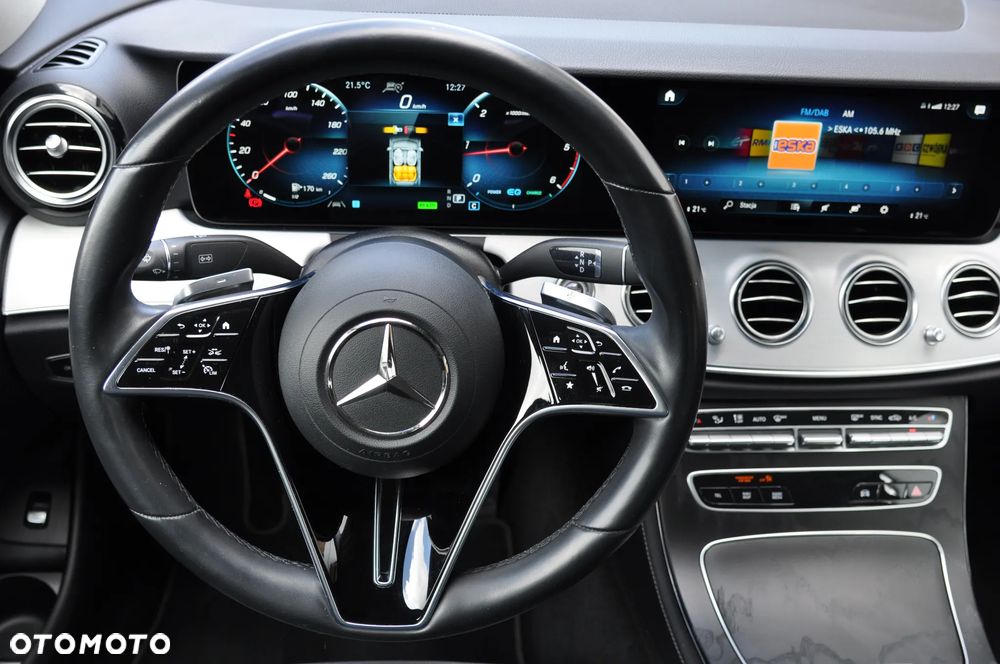 Mercedes-Benz Klasa E 300 d 4-Matic Avantgarde - 16