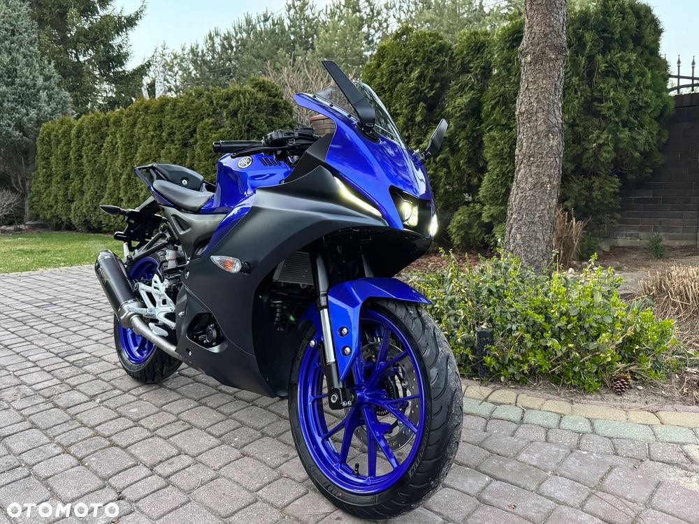 Yamaha YZF - 2