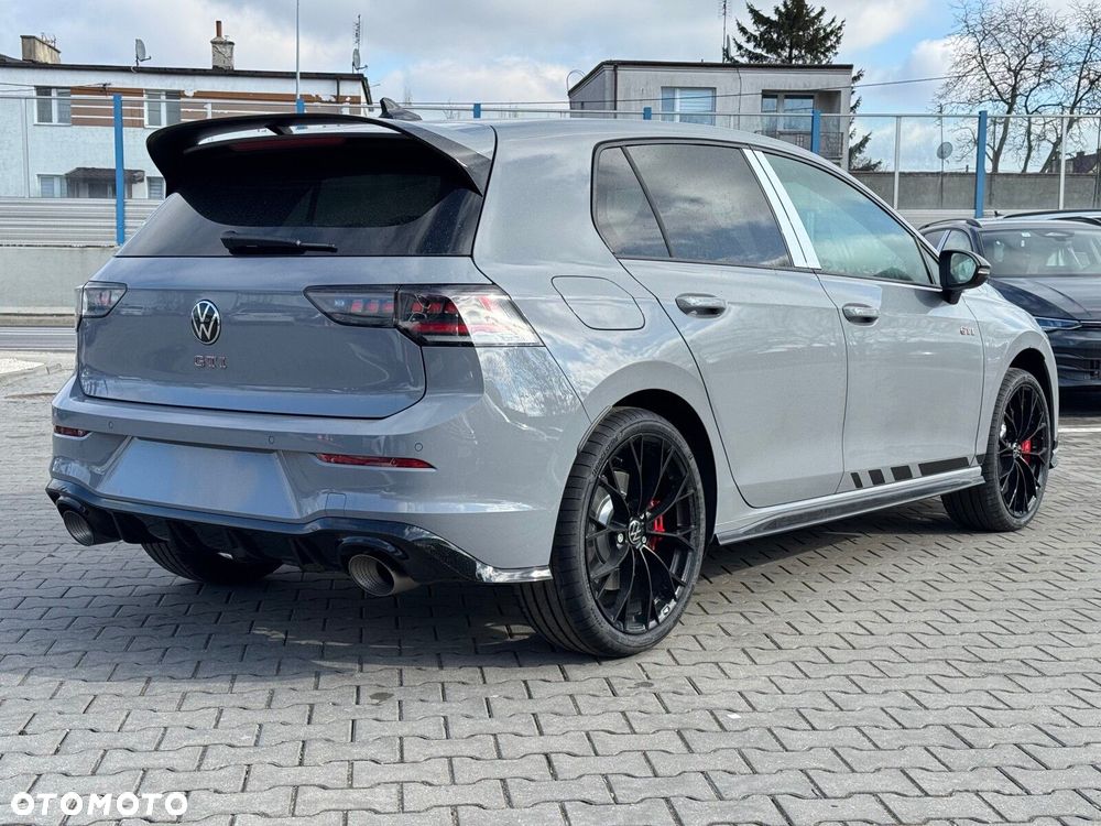 Volkswagen Golf 2.0 TSI GTI Clubsport DSG - 11