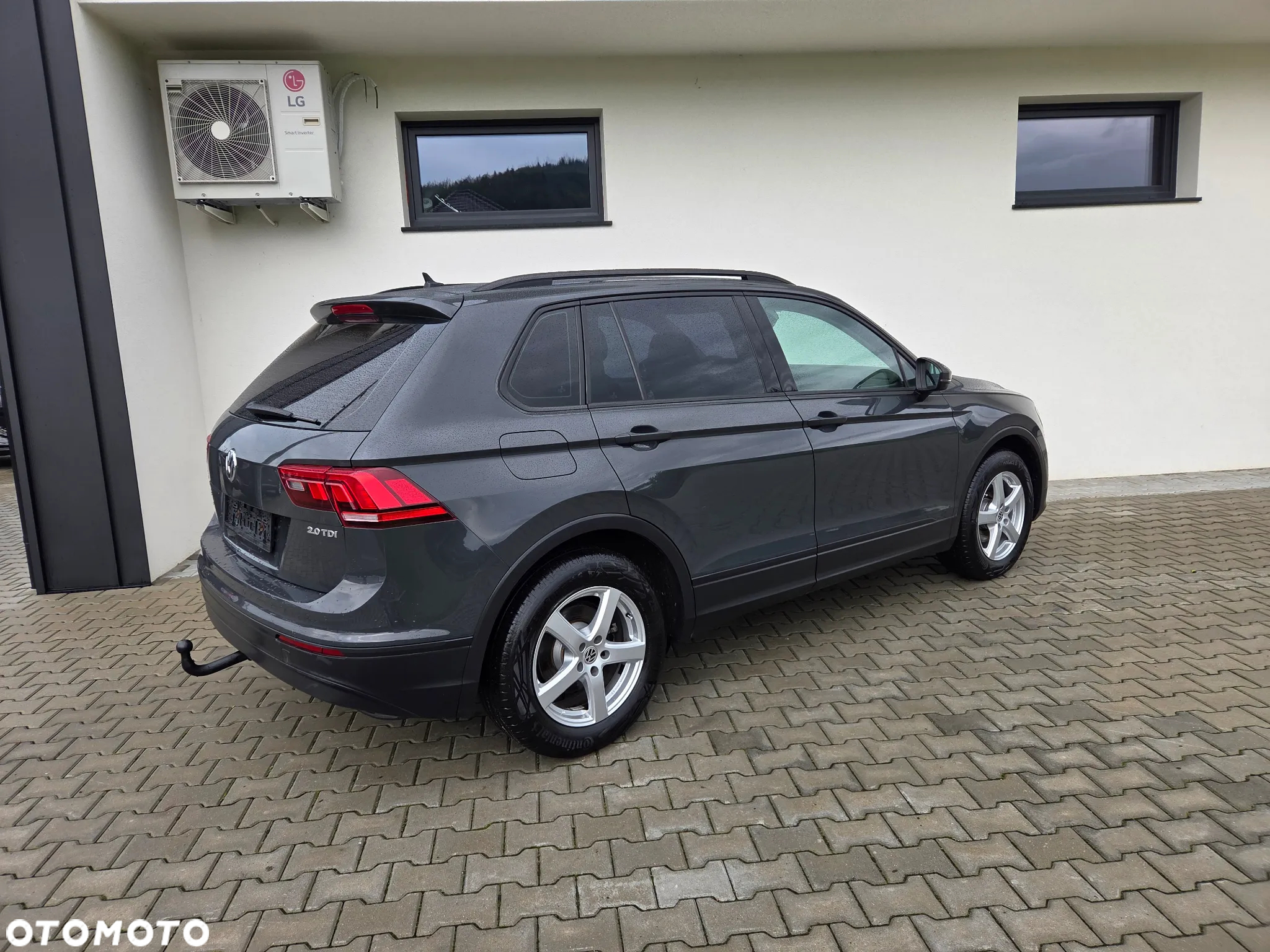 Volkswagen Tiguan - 16