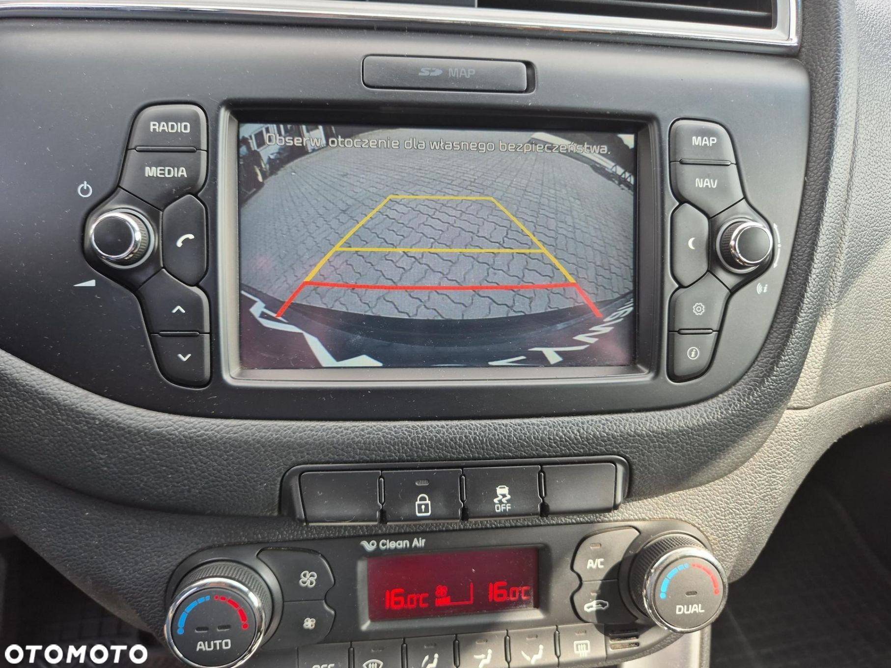 Kia Ceed Cee'd 1.6 GDI L - 22