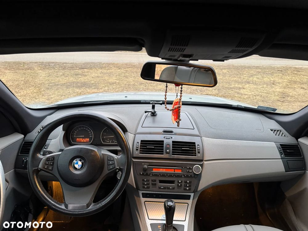 BMW X3 - 16