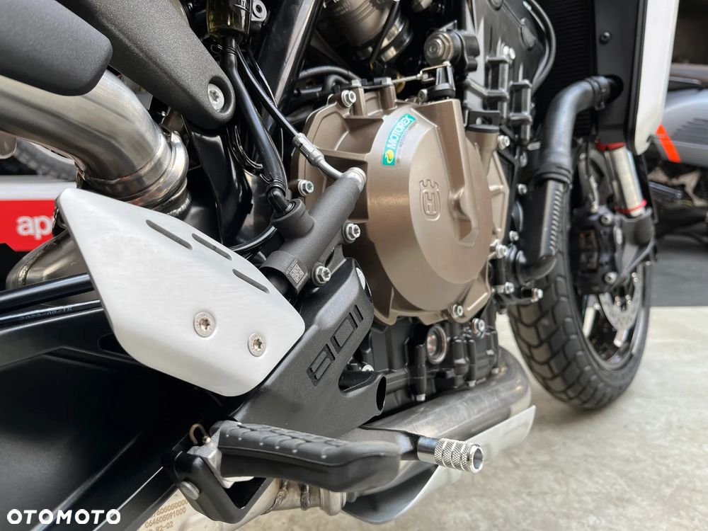 Husqvarna Svartpilen - 11