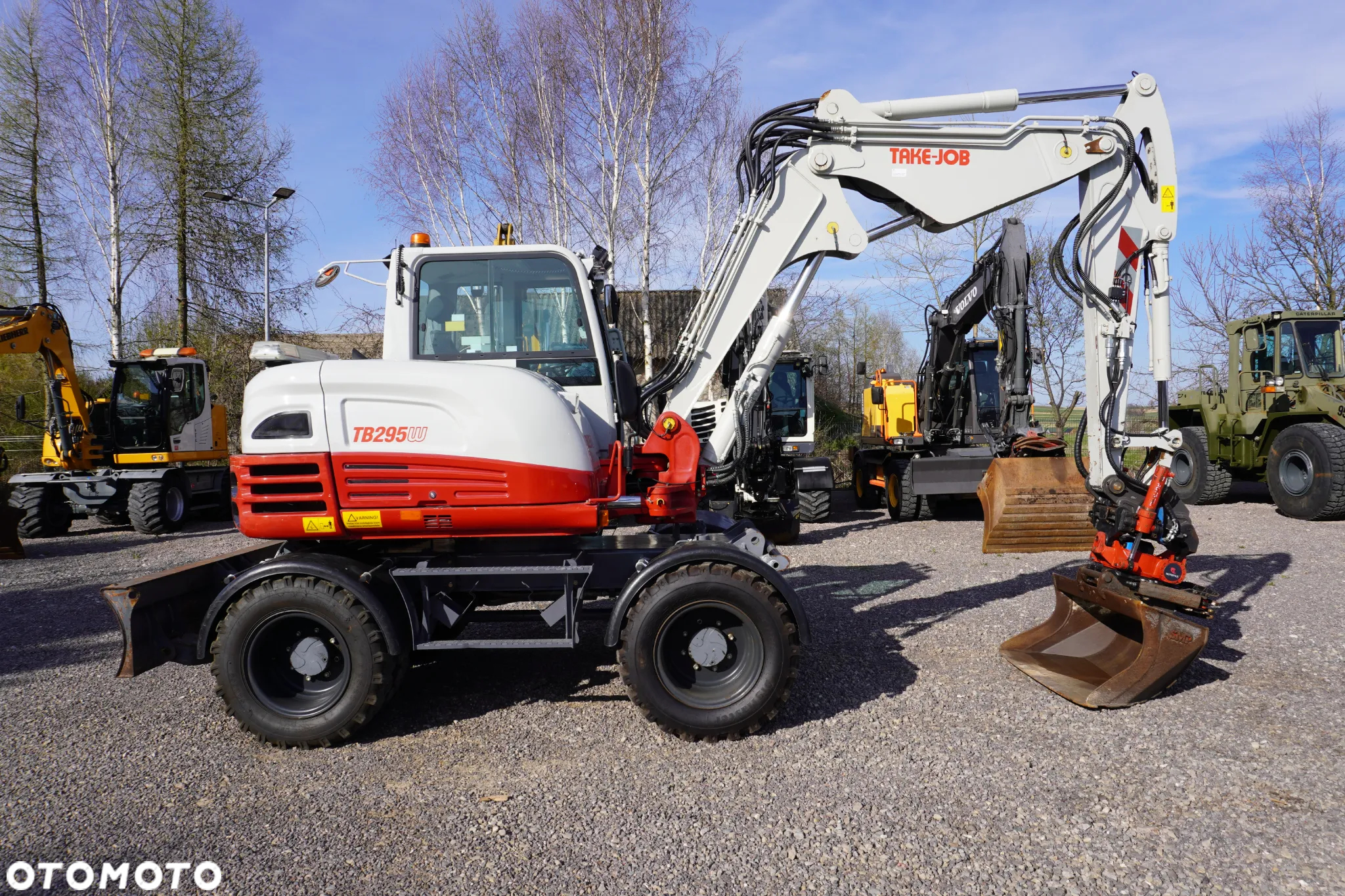 Takeuchi TB 295 W ROTOTILT + Szczypce - 4