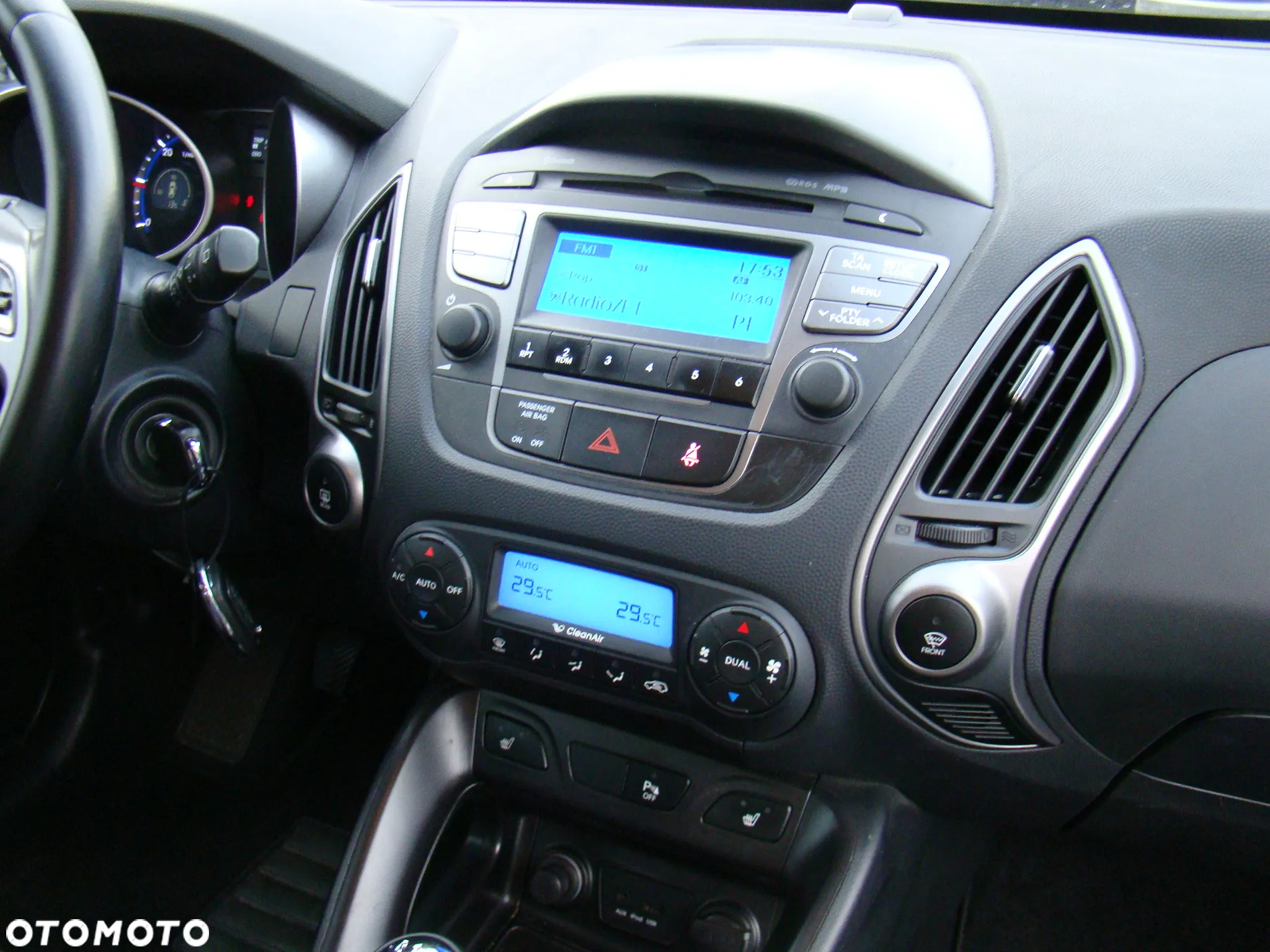 Hyundai ix35 2.0 CRDi 4WD Premium - 33