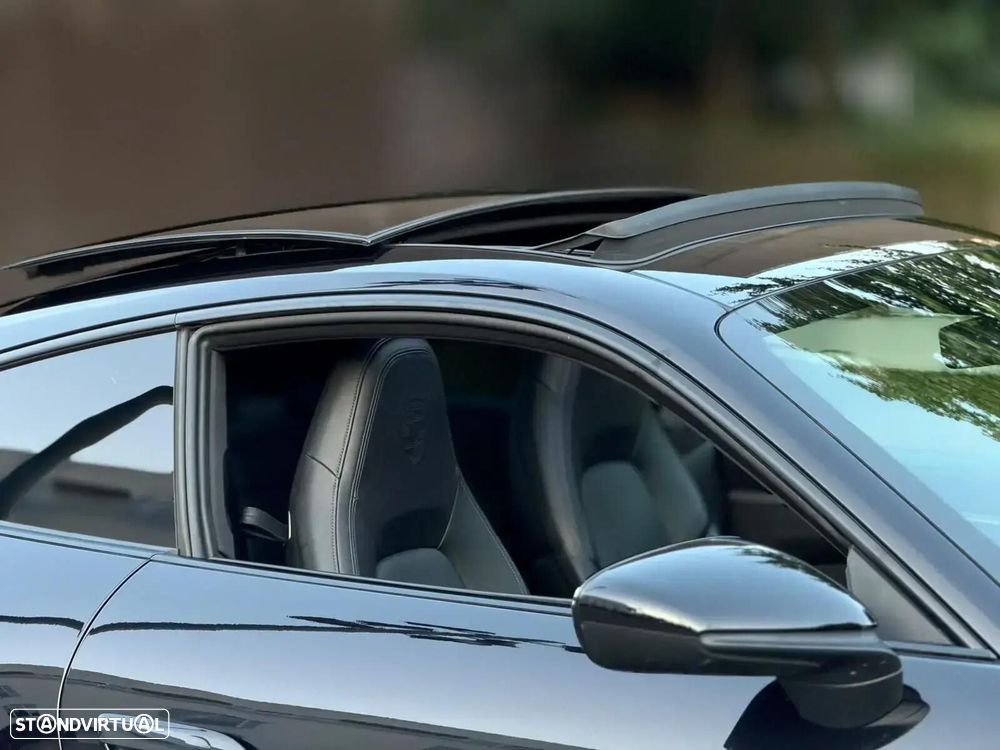 Porsche 911 (992) Carrera 4 PDK - 31