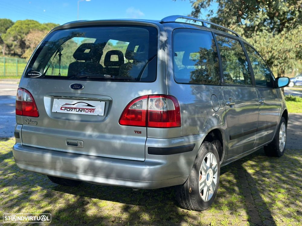 Ford Galaxy 1.9 TDi Ghia - 5