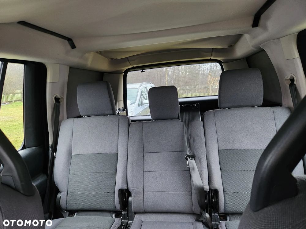 Land Rover Discovery TD V6 HSE - 6