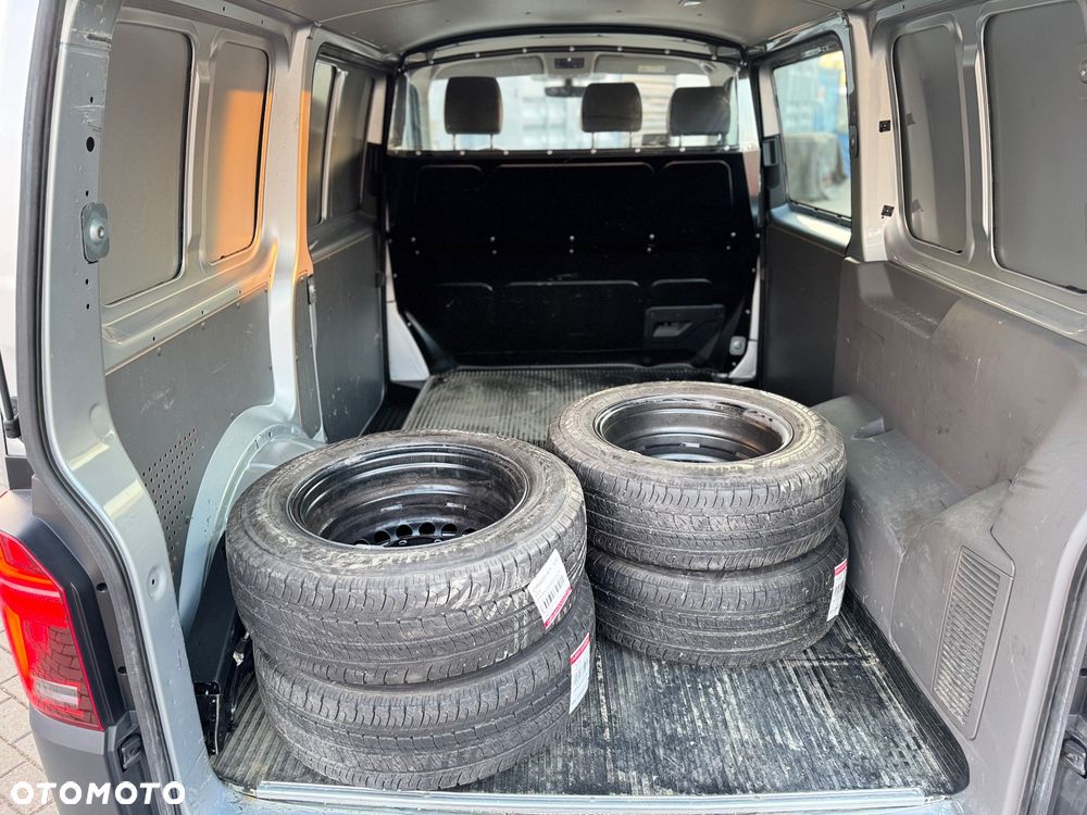 Volkswagen Transporter - 39