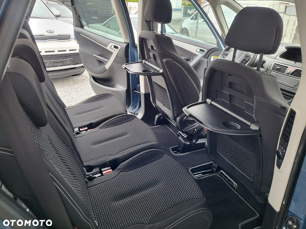 Citroën C4 Picasso - 37