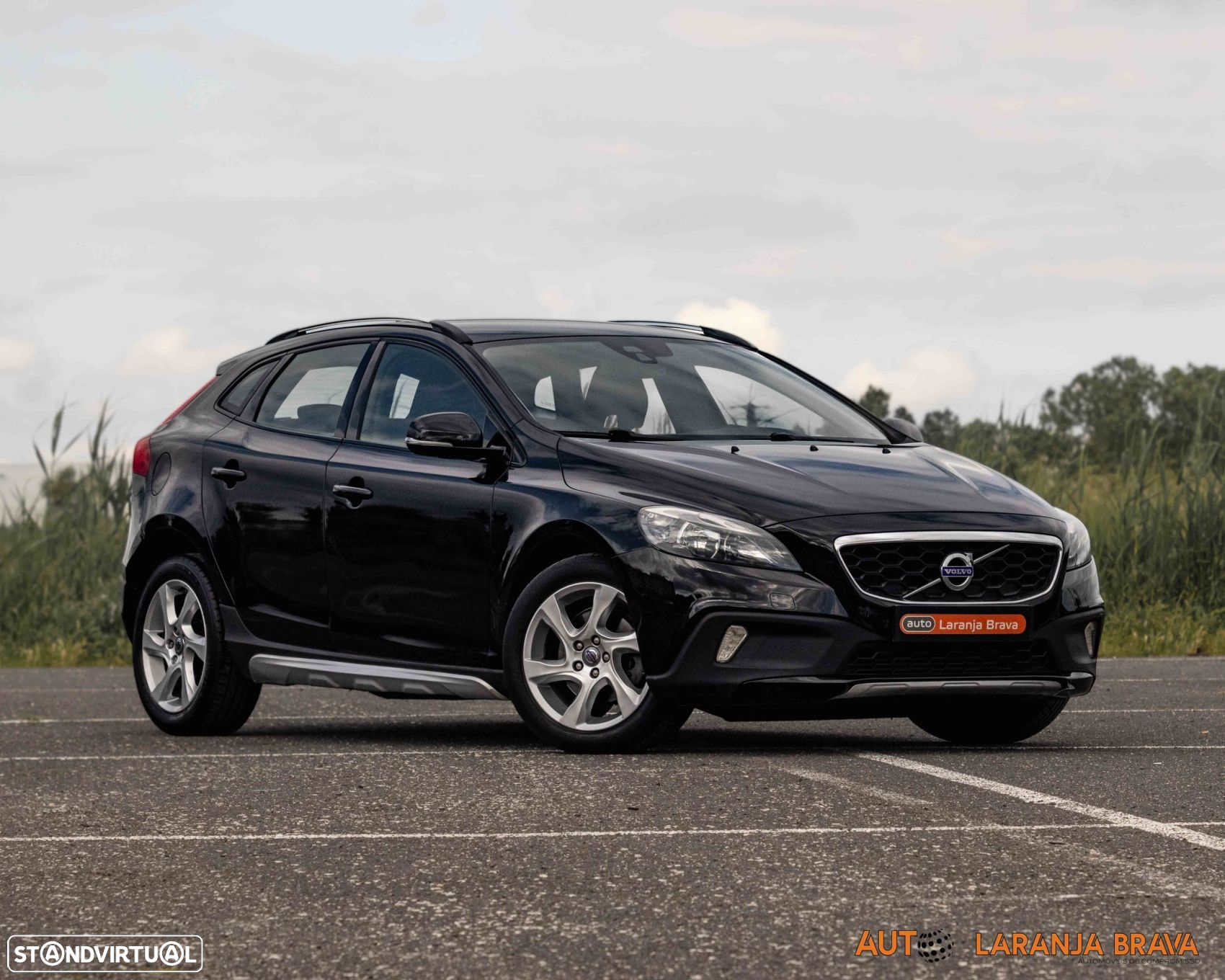 Volvo V40 Cross Country 1.6 D2 Summum - 11