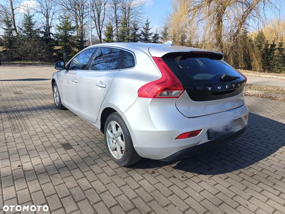 Volvo V40 - 6