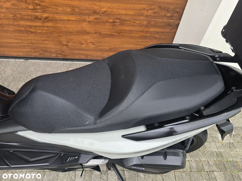 Honda NSS - 16