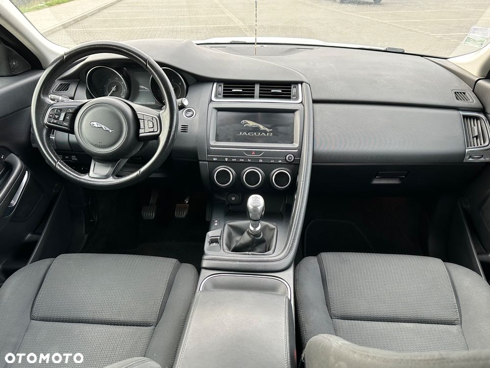 Jaguar E-Pace D150 AWD - 12
