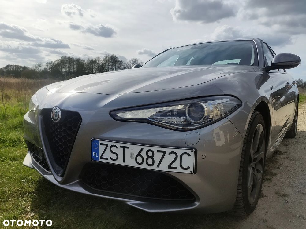 Alfa Romeo Giulia 2.0 Turbo Sprint - 2