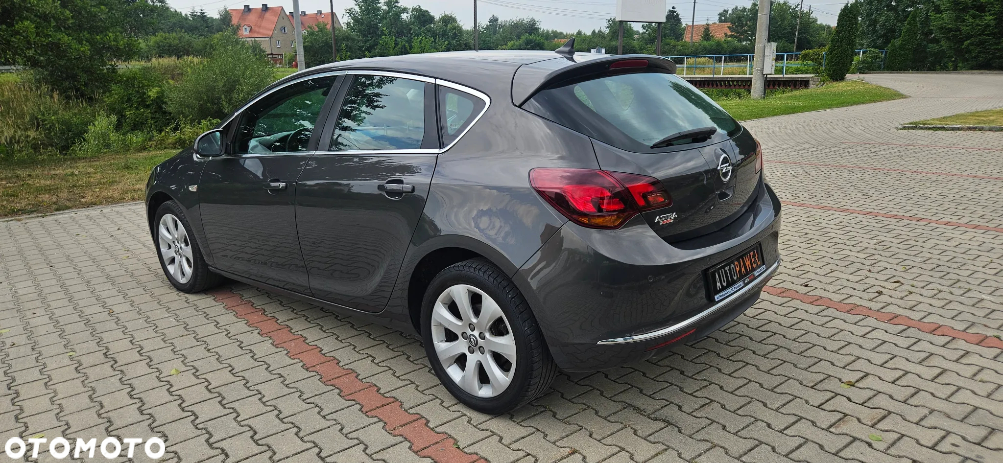 Opel Astra 1.4 Turbo Edition - 30