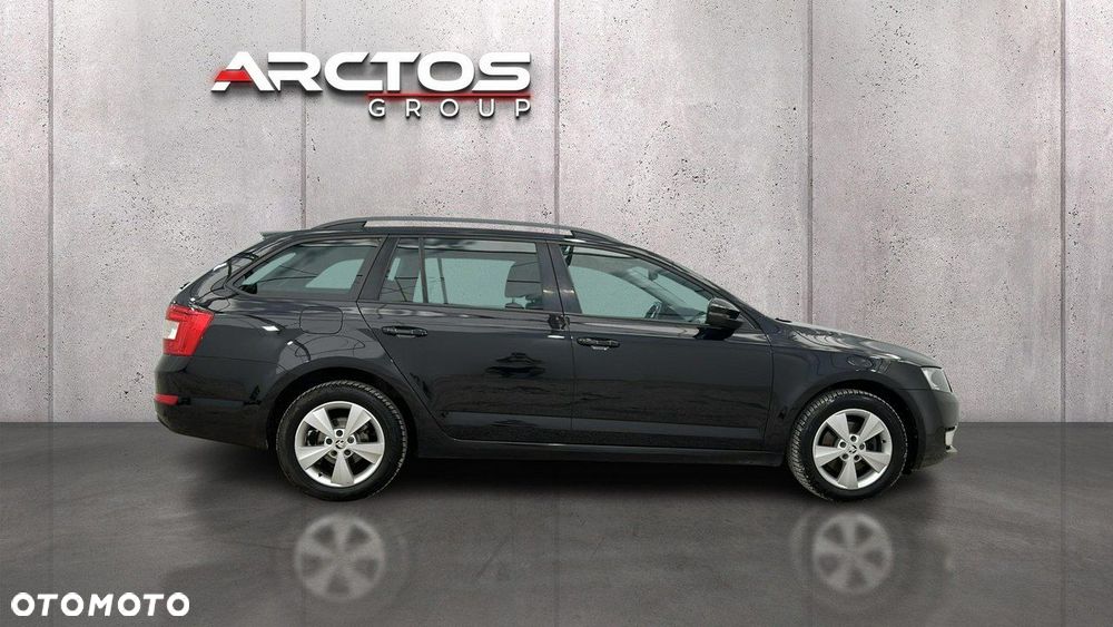 Skoda Octavia 2.0 TDI DSG Ambition - 6