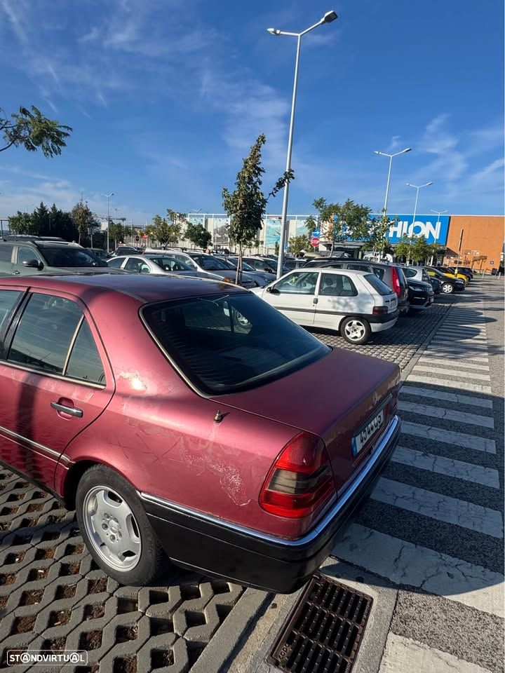 Mercedes-Benz C 220 D Elegance - 3