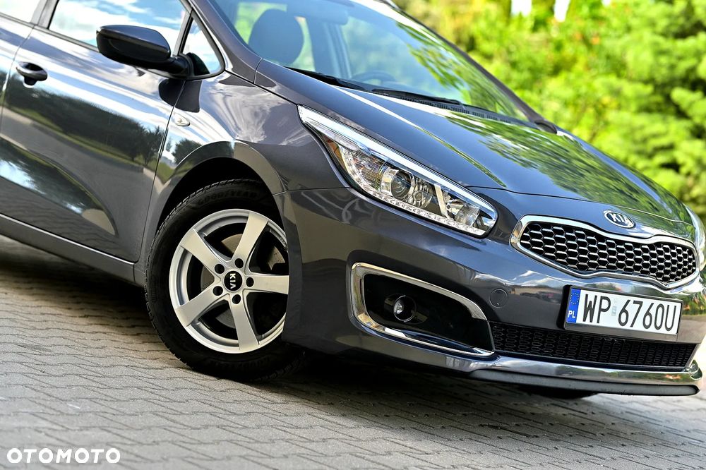 Kia Ceed 1.4 CVVT Dream Team Edition - 2