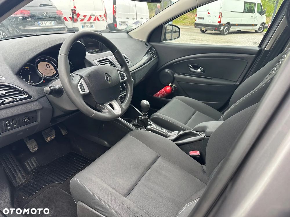 Renault Megane 1.6 16V 110 Dynamique - 8