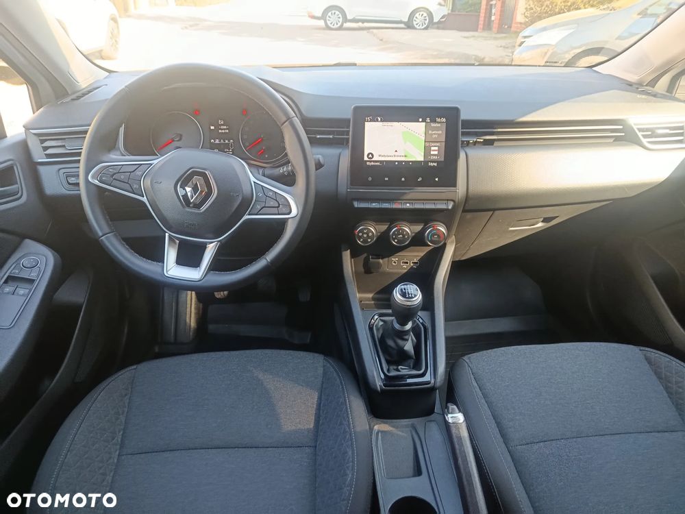 Renault Clio - 20