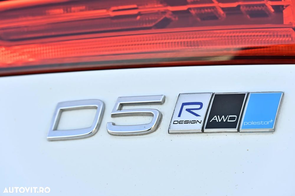 Volvo XC 60 D5 AWD Geartronic RDesign - 35