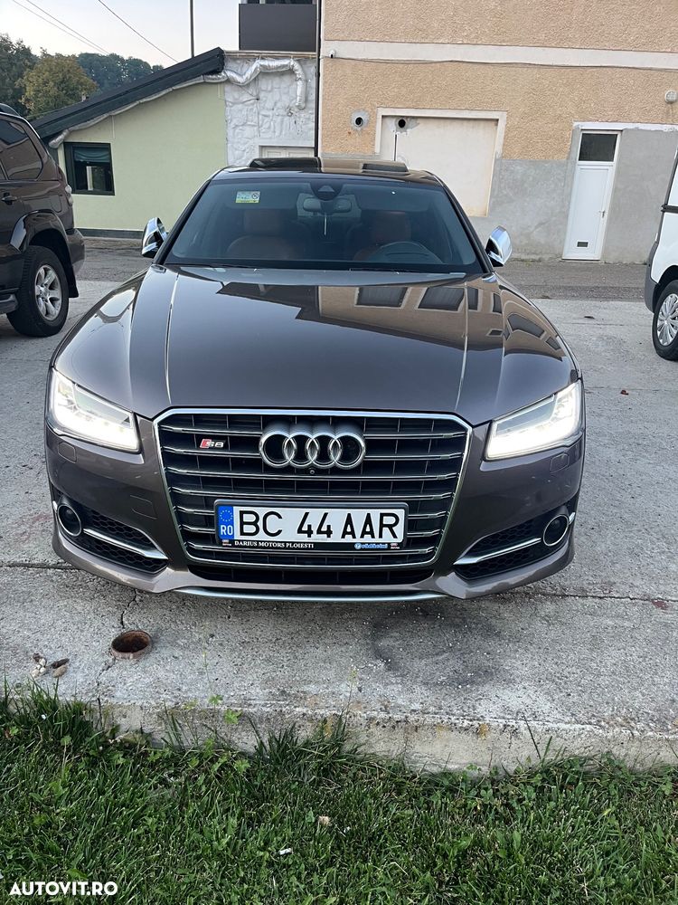 Audi S8 Plus 4.0 TFSI quattro Tiptronic - 4