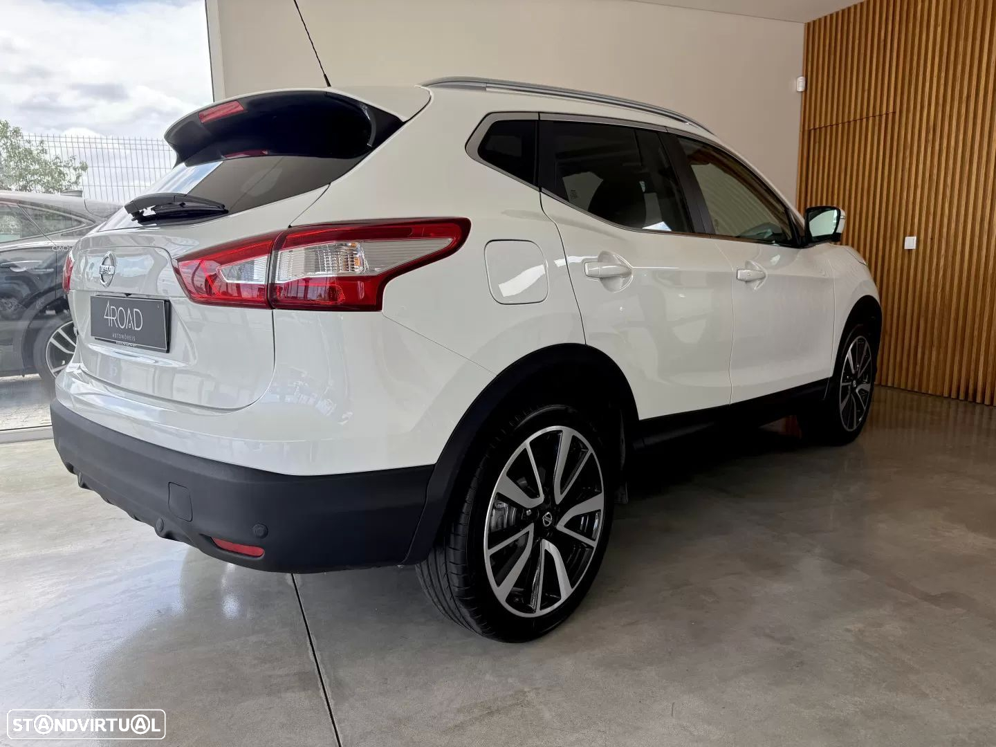 Nissan Qashqai 1.5 dCi Tekna Premium 18 360 - 9
