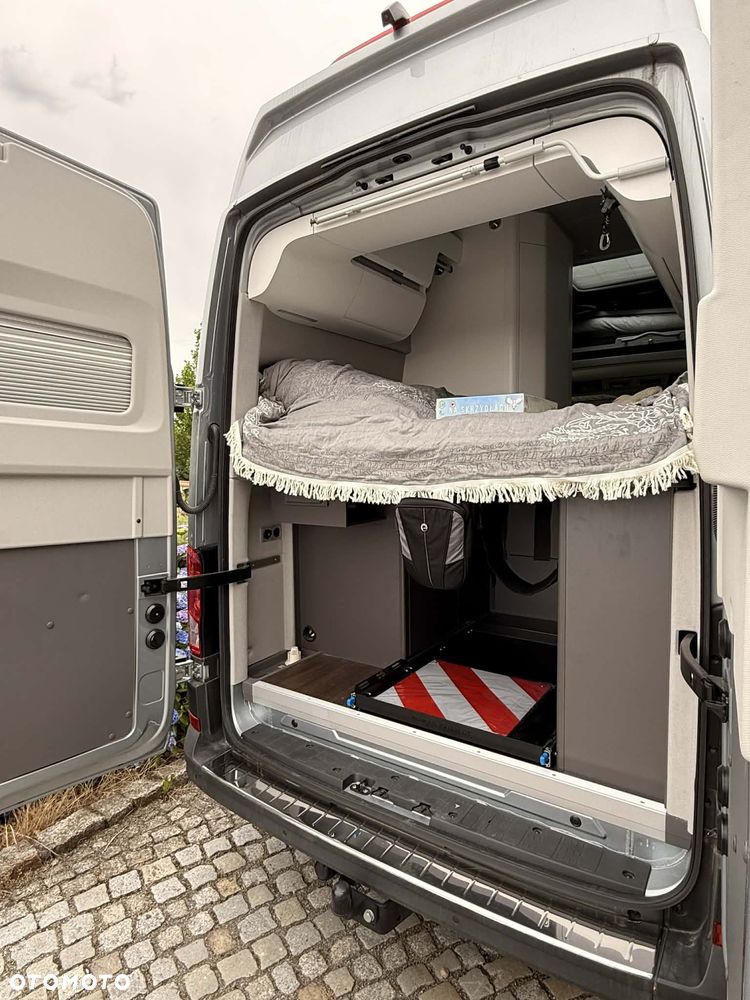 Volkswagen Grand California - 27