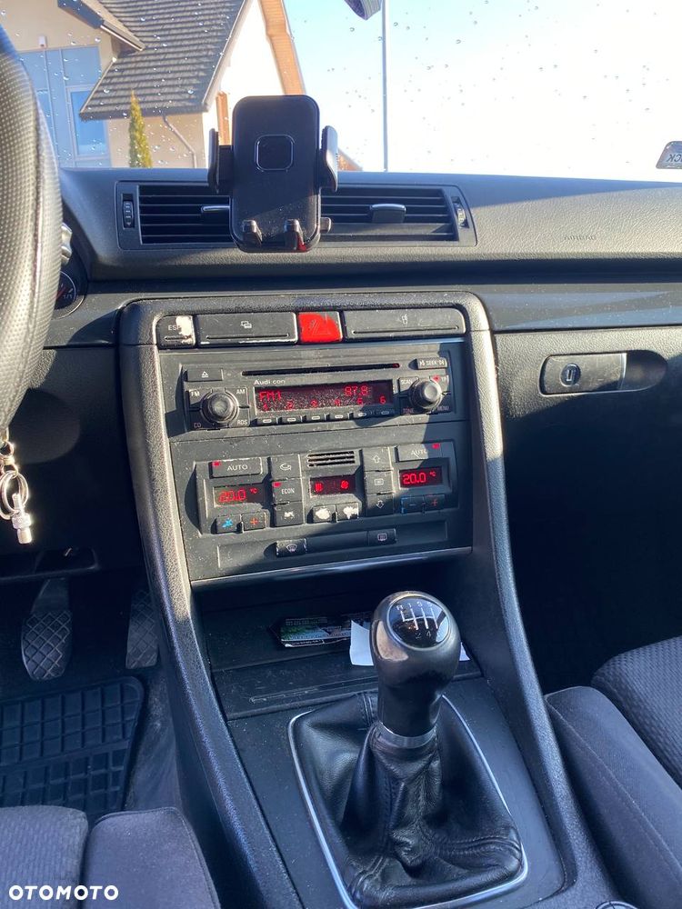 Audi A4 Avant 1.9 TDI - 10