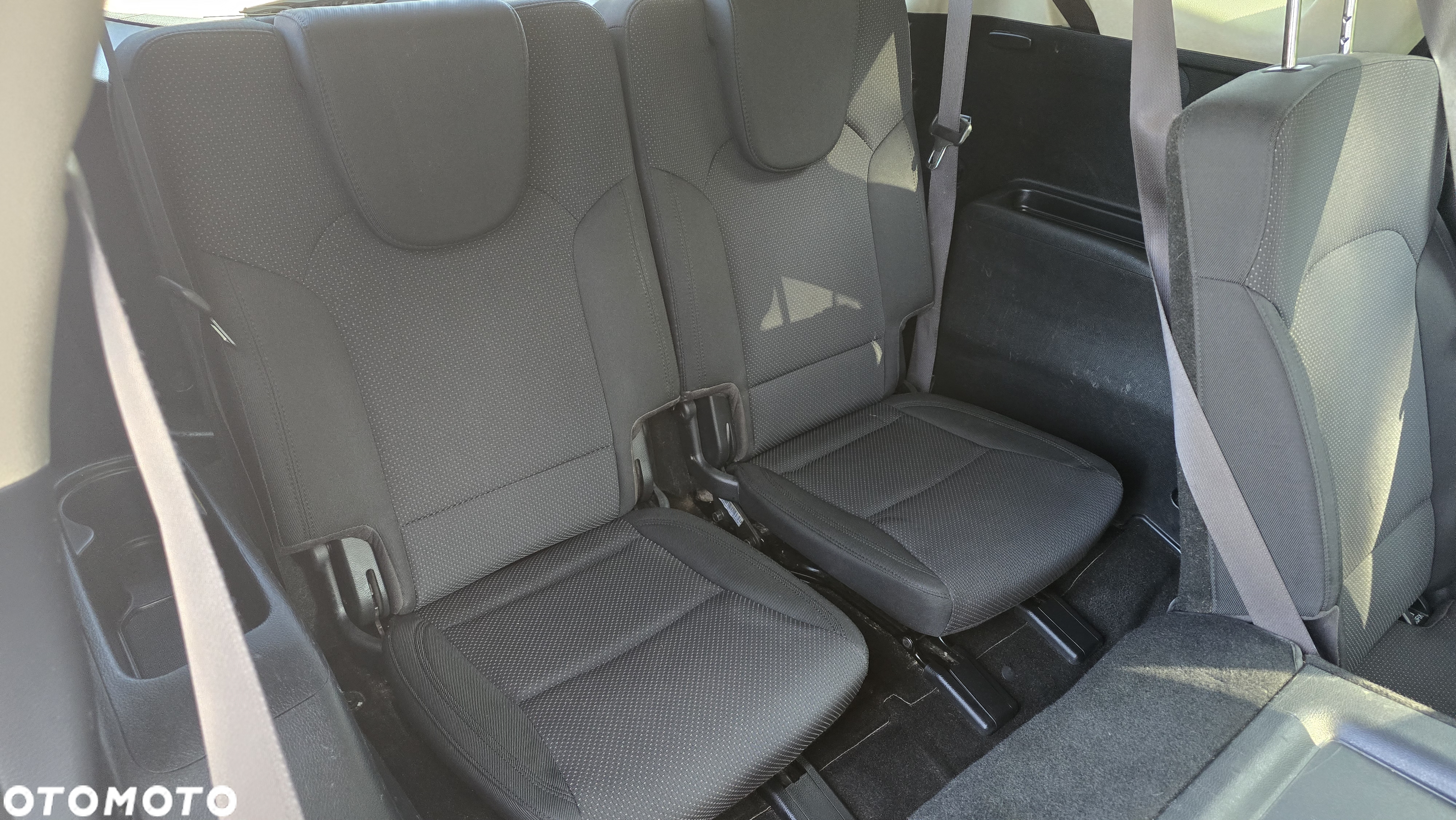 Kia Carens 1.6 GDI S 7os - 8